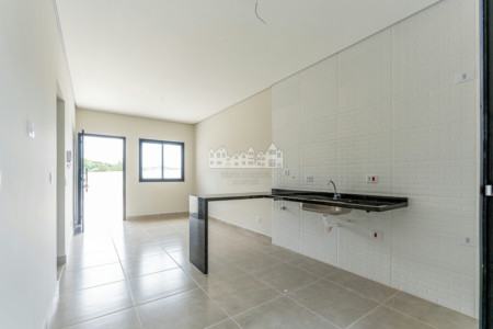 Casa térrea à venda com 3 quartos, sendo 1 suíte, no condomínio Flores da Usina, Atibaia - SP