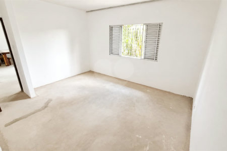 Casa Térrea à venda com 3 quartos, sendo 2 suítes, em Vila Albertina, São Paulo, SP
