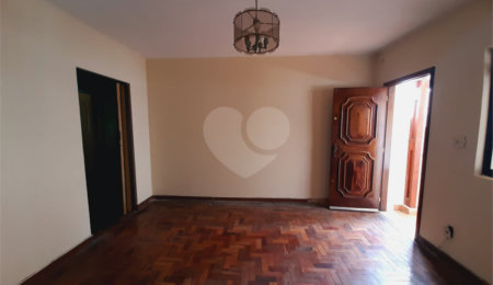 Sobrado à venda com 2 quartos em Santana, São Paulo, SP