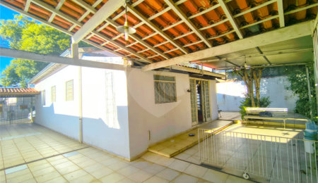 Casa para alugar com 2 quartos, sendo 1 suíte,  no Centro, Indaiatuba, SP