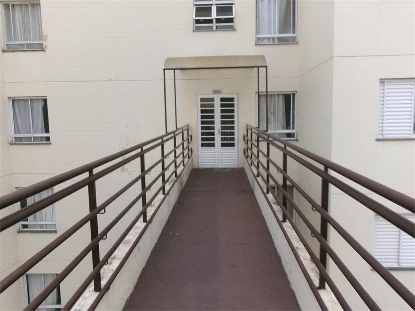 Apartamento à venda com 2 quartos em Jardim Arco-íris, Cotia, SP
