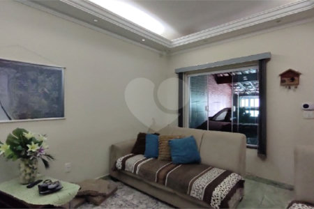 Casa à venda com 2 quartos, sendo 1 suíte, em Jardim São Lourenzo, Sorocaba, SP