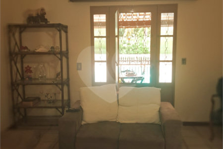 Casa à venda com 3 quartos, sendo 1 suíte, no condomínio Acmti - Colinas do Mosteiro, Terras de Itaici e Recanto dos Pássaros, Indaiatuba - SP
