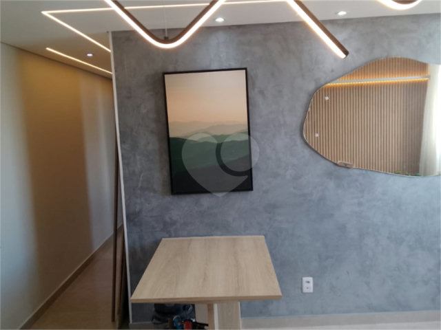 Apartamento à venda com 2 quartos em Jardim Íris, São Paulo, SP
