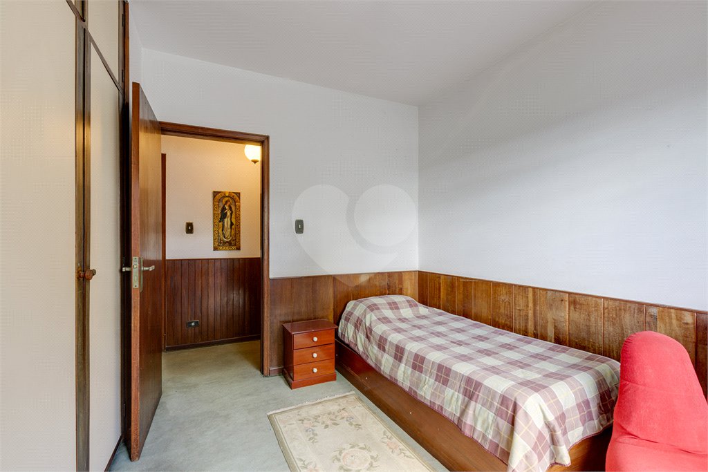 Casa Térrea à venda com 3 quartos, sendo 1 suíte,  em Brooklin Velho, São Paulo, SP