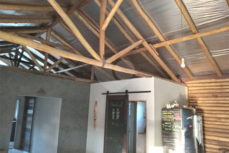Chácara à venda com 5 quartos, sendo 1 suíte, em Tibaia de São Fernando, São Carlos, SP