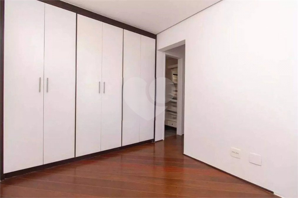 Cobertura à venda ou para alugar com 3 quartos, sendo 1 suíte,  em Vila Clementino, São Paulo, SP