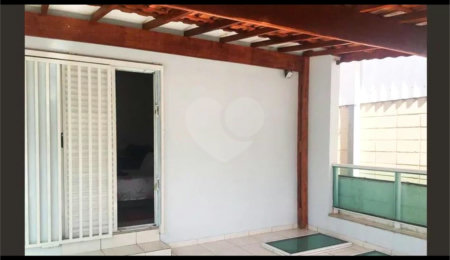 Sobrado à venda com 3 quartos, sendo 1 suíte,  em Vila Prudente, São Paulo, SP