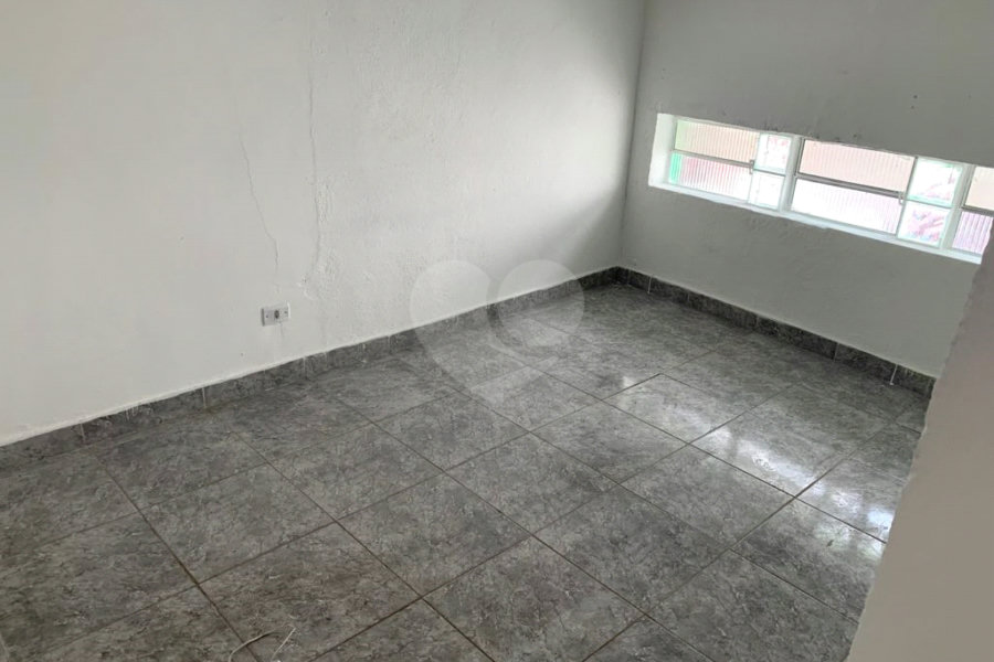 Prédio à venda com 6 quartos em Santana, São Paulo, SP