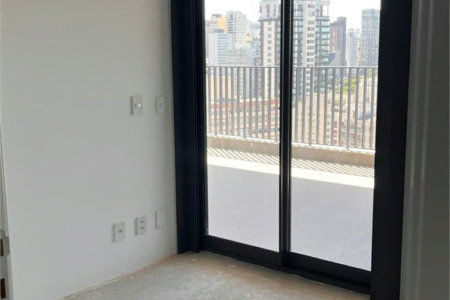 Apartamento à venda com 3 suítes em Pinheiros, São Paulo, SP