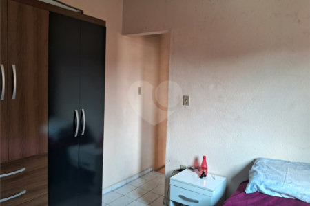 Sobrado à venda com 3 quartos em Jardim Humaitá, São Paulo, SP