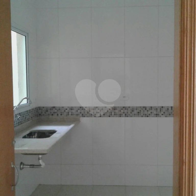 Casa à venda com 3 quartos, sendo 1 suíte, em Vila Nivi, São Paulo, SP