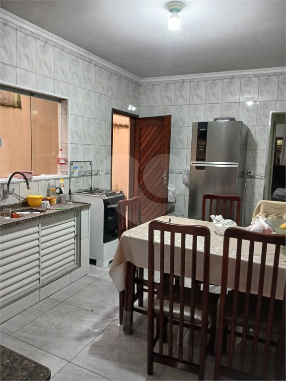 Casa à venda com 2 quartos, sendo 1 suíte, em Vila Amorim, Suzano, SP