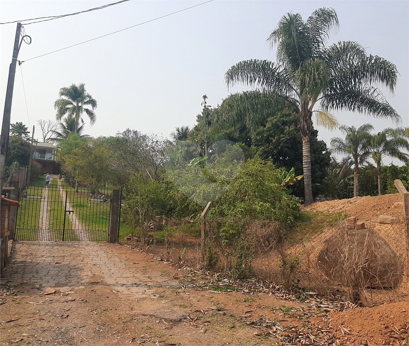 Chácara à venda com 3 quartos, sendo 1 suíte, em Cachoeira, Vinhedo, SP