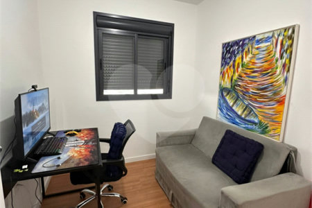 Apartamento à venda com 3 quartos, sendo 1 suíte, em Vila Anastácio, São Paulo, SP