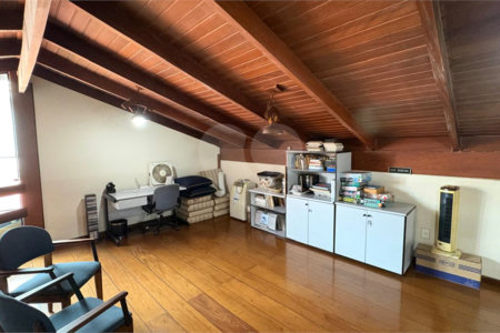 Casa à venda com 4 quartos, sendo 2 suítes,  no condomínio Vivendas do Lago, Sorocaba - SP