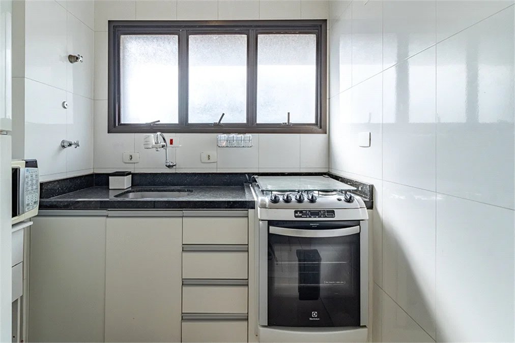 Apartamento à venda com 2 quartos em Pinheiros, São Paulo, SP