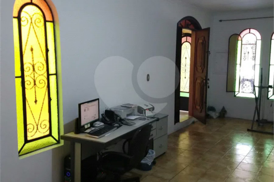 Sobrado à venda com 3 quartos, sendo 1 suíte, em Conjunto Residencial Vista Verde, São Paulo, SP