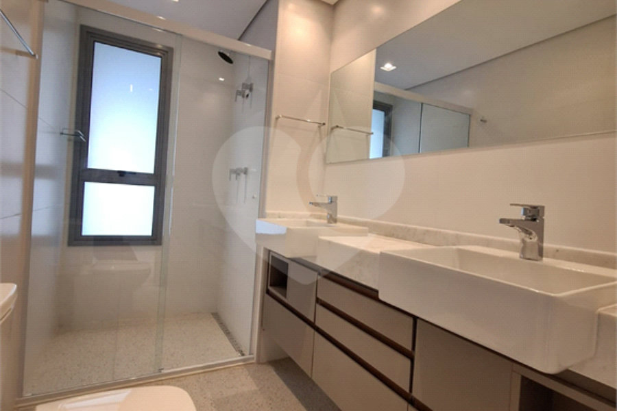Apartamento para alugar com 3 suítes em Vila Madalena, São Paulo, SP
