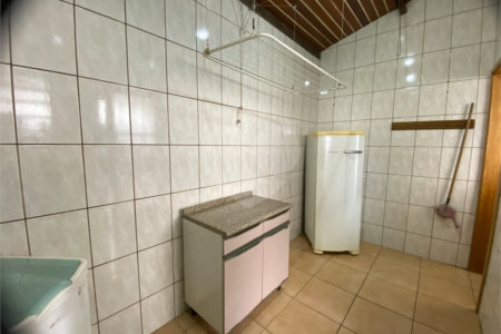Casa Térrea para alugar com 3 quartos, sendo 1 suíte, em Jardim Alvinópolis, Atibaia, SP