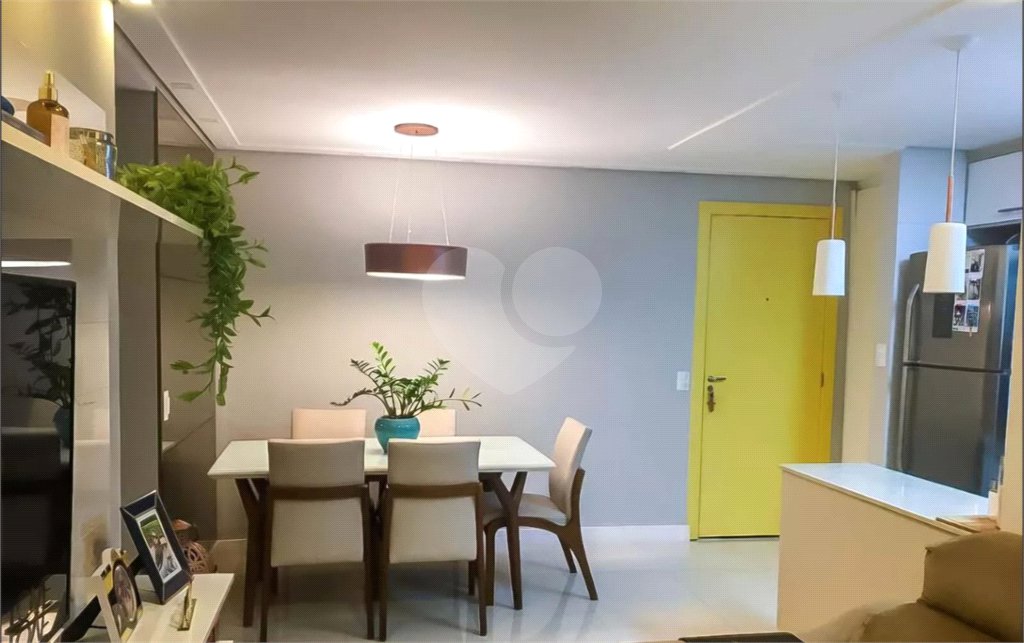 Apartamento à venda com 2 quartos, sendo 1 suíte,  em Vila Maria Alta, São Paulo, SP