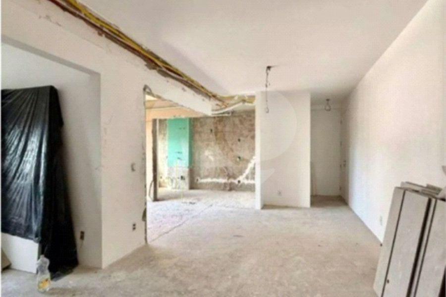 Apartamento à venda com 3 quartos, sendo 2 suítes, em Barueri, Barueri, SP