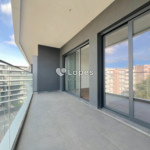 Apartamento T2 à venda em Águas Santas, Maia, Portugal – Varanda e garagem