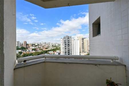 Apartamento à venda com 3 quartos, sendo 1 suíte,  em Chácara Inglesa, São Paulo, SP