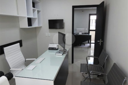Sala à venda em Vila Hamburguesa, São Paulo, SP