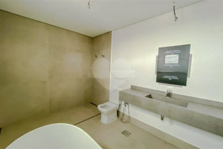 Apartamento à venda com 4 suítes em Vila Gomes Cardim, São Paulo, SP