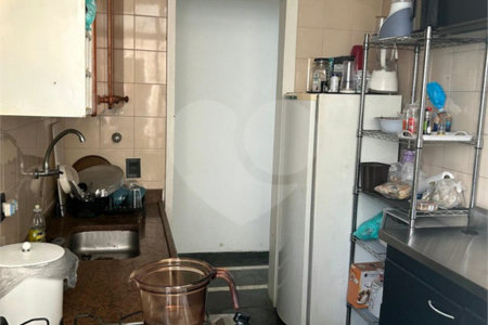Apartamento à venda com 3 quartos em Vila Suzana, São Paulo, SP