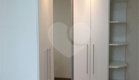 Apartamento à venda com 3 quartos, sendo 1 suíte,  em Água Branca, São Paulo, SP