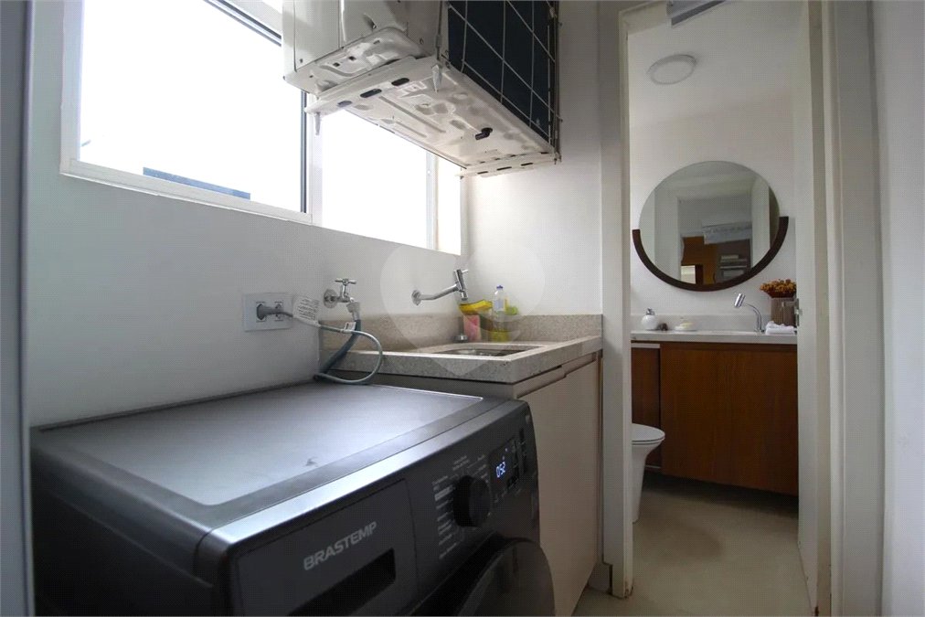 Apartamento à venda com 2 quartos em Vila Olímpia, São Paulo, SP