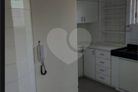 Apartamento à venda com 3 quartos, sendo 1 suíte, em Vila Mariana, São Paulo, SP
