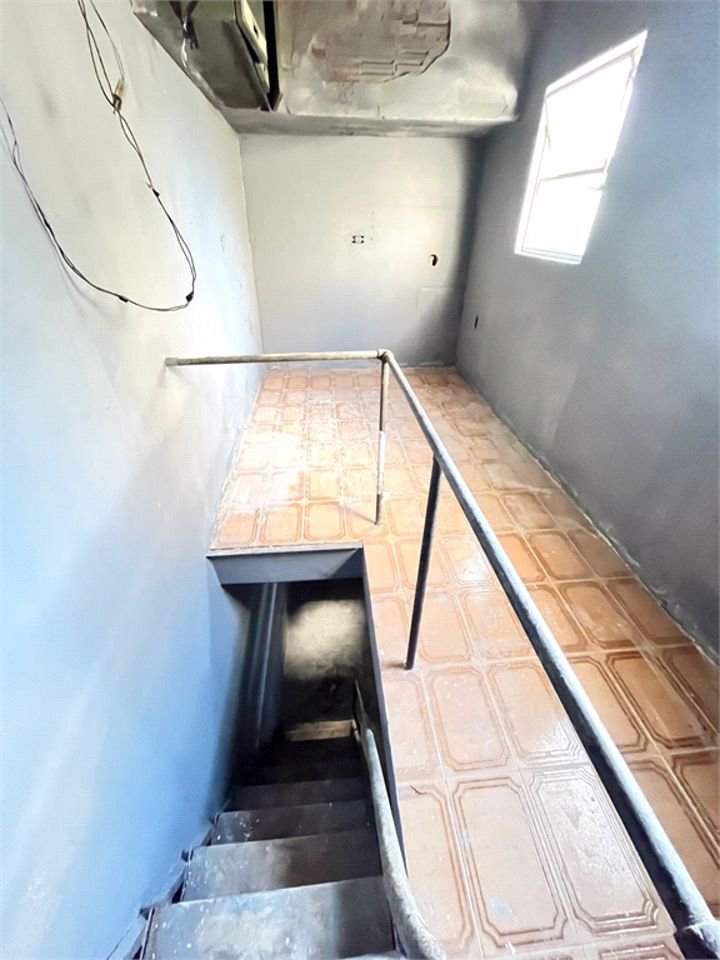 Galpão para alugar, 274 m² por R$ 10.000,02 - Vila Matias - Santos/SP