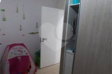 Apartamento à venda com 3 quartos, sendo 1 suíte,  em Paraíso do Morumbi, São Paulo, SP