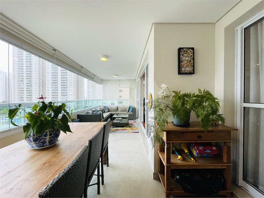 Apartamento à venda com 3 suítes no Centro, São Bernardo do Campo, SP