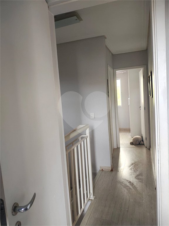 Casa à venda com 3 quartos, sendo 1 suíte,  no condomínio Bosques da Vila - Casa 3° Fase, Cotia - SP