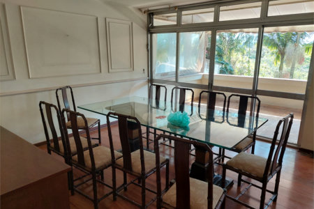 Casa à venda com 3 suítes em Jardim Leonor, São Paulo, SP