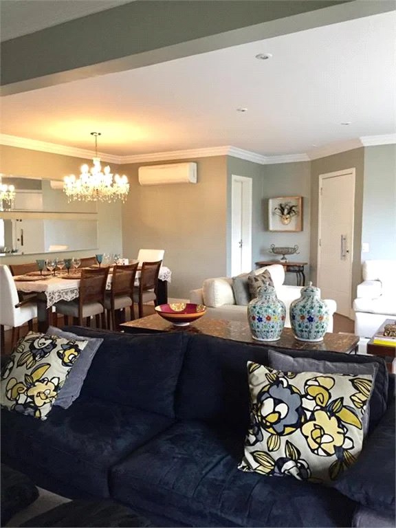 Apartamento à venda com 3 suítes em Vila Suzana, São Paulo, SP