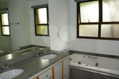 Apartamento à venda com 4 suítes em Jardim Ampliação, São Paulo, SP