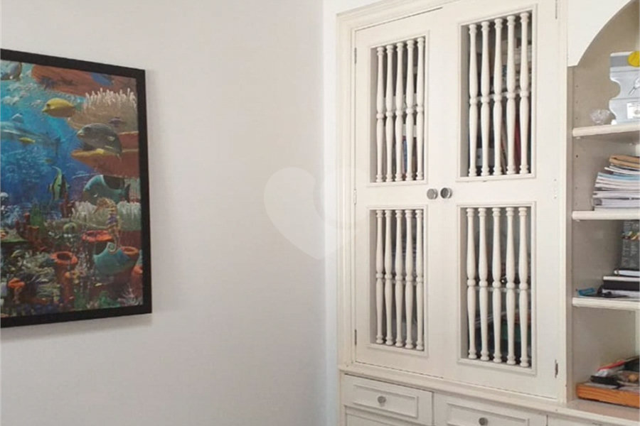 Sobrado à venda com 4 quartos, sendo 3 suítes, em Palmas do Tremembé, São Paulo, SP