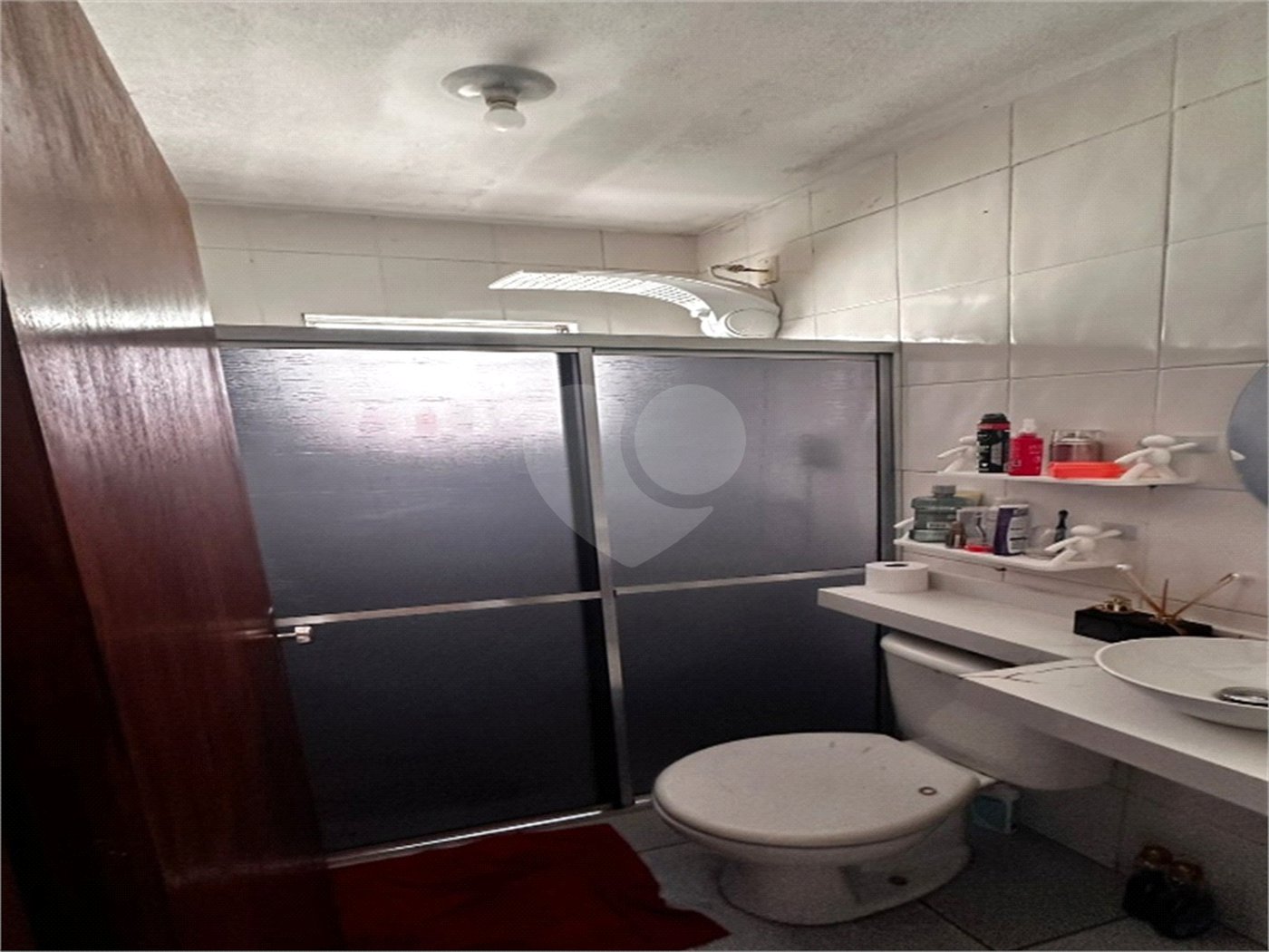 Sobrado à venda com 3 quartos, sendo 1 suíte, em Jardim Camila, Sorocaba, SP