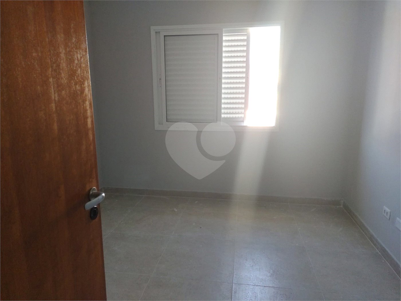 Sobrado à venda com 3 quartos, sendo 1 suíte,  em Campo Grande, São Paulo, SP