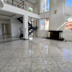 Casa à venda com 4 quartos, sendo 2 suítes, no condomínio Flamboyant, Atibaia - SP