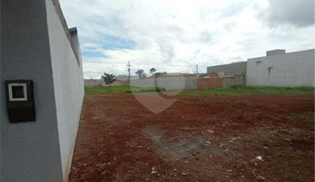 Terreno à venda em Portal dos Pinheiros Ii, Itapetininga, SP