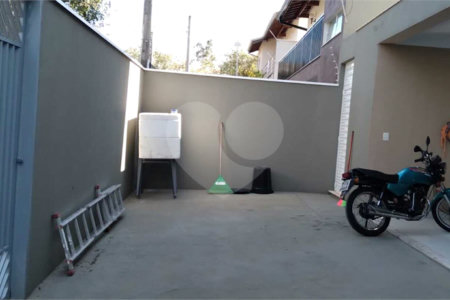 Casa à venda com 3 quartos, sendo 1 suíte, em Santa Cândida, Vinhedo, SP