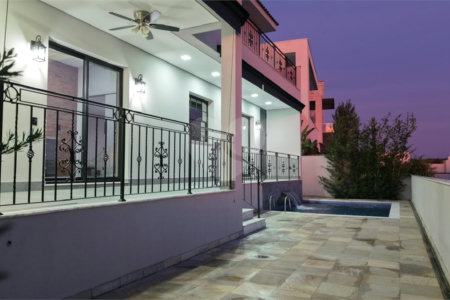 Casa à venda com 4 suítes no condomínio Alphaville Dom Pedro 3, Campinas - SP