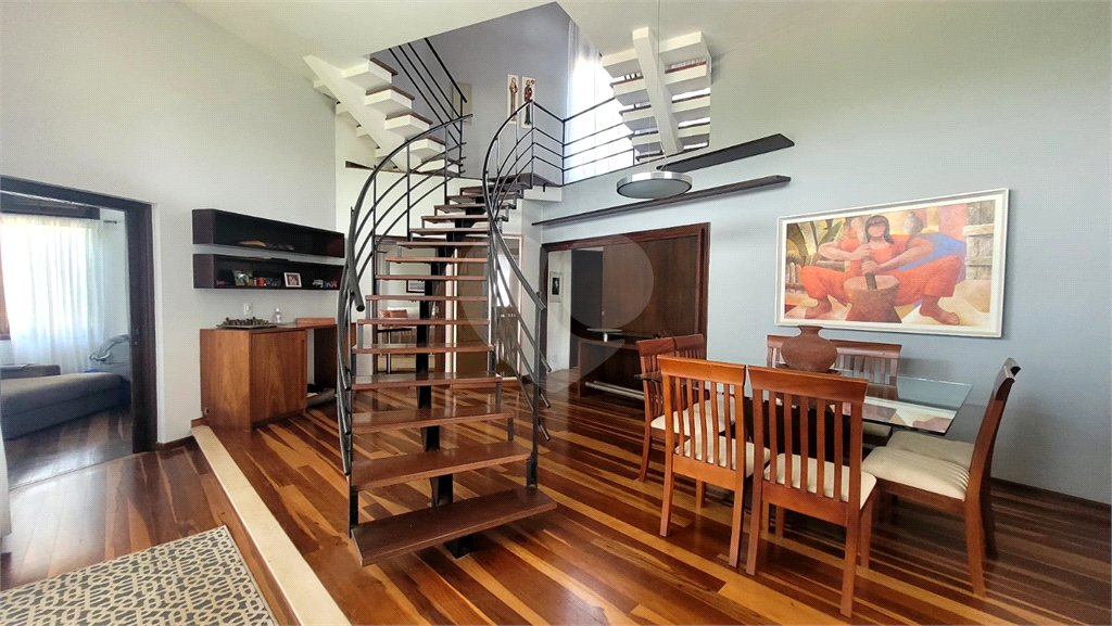 Casa à venda ou para alugar com 4 quartos, sendo 2 suítes, no condomínio Cantareira, Mairiporã - SP