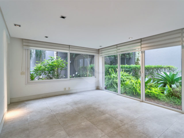 Casa à venda com 4 suítes no condomínio Vila de Palme, São Paulo - SP